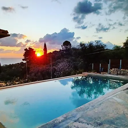 Villa Xigia *